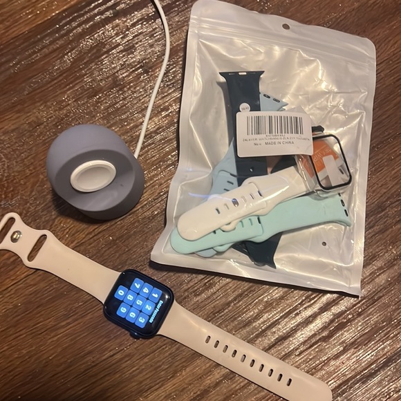 Apple Watch Series 6 (GPS, 40mm)